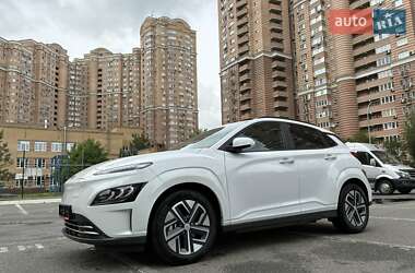 Внедорожник / Кроссовер Hyundai Kona Electric 2021 в Киеве