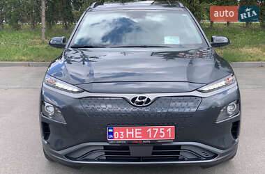 Внедорожник / Кроссовер Hyundai Kona Electric 2019 в 