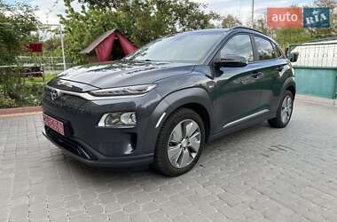 Внедорожник / Кроссовер Hyundai Kona Electric 2019 в 