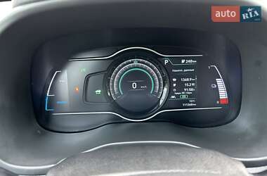 Внедорожник / Кроссовер Hyundai Kona Electric 2019 в 