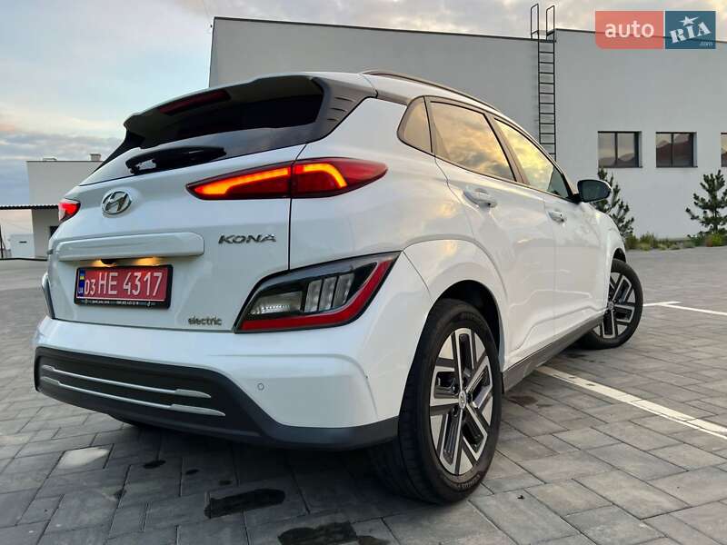 Позашляховик / Кросовер Hyundai Kona Electric 2021 в Луцьку