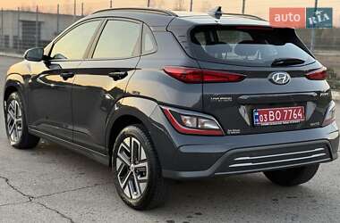 Внедорожник / Кроссовер Hyundai Kona Electric 2022 в 