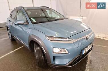Внедорожник / Кроссовер Hyundai Kona Electric 2020 в 