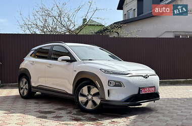 Внедорожник / Кроссовер Hyundai Kona Electric 2019 в Ровно