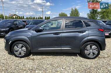 Позашляховик / Кросовер Hyundai Kona Electric 2020 в 