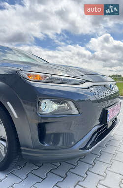 Позашляховик / Кросовер Hyundai Kona Electric 2019 в 