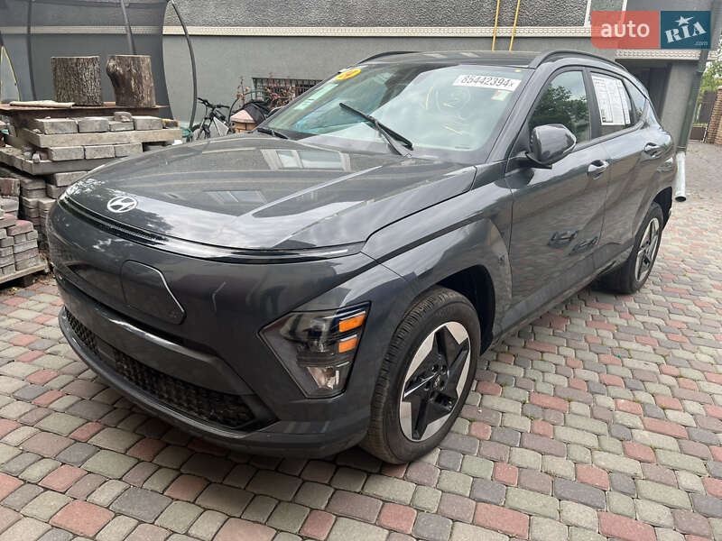 Позашляховик / Кросовер Hyundai Kona Electric 2023 в 