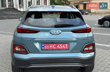 Внедорожник / Кроссовер Hyundai Kona Electric 2020 в 
