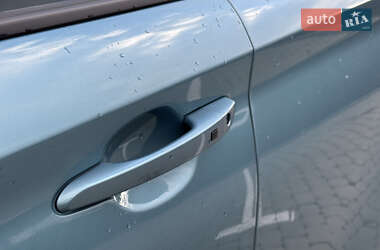 Внедорожник / Кроссовер Hyundai Kona Electric 2020 в 