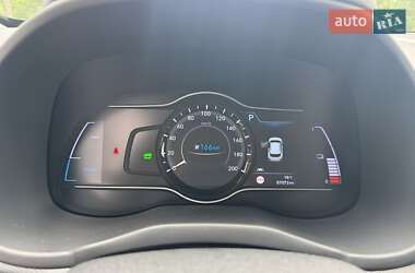 Внедорожник / Кроссовер Hyundai Kona Electric 2020 в 
