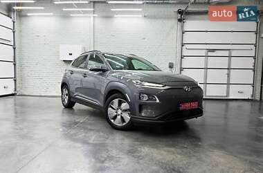 Позашляховик / Кросовер Hyundai Kona Electric 2020 в Луцьку