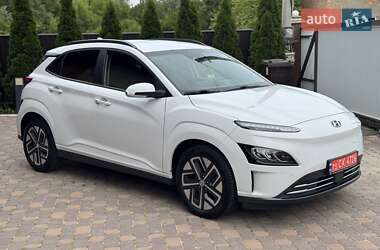 Позашляховик / Кросовер Hyundai Kona Electric 2021 в 