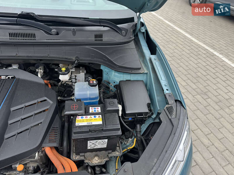 Внедорожник / Кроссовер Hyundai Kona Electric 2020 в Луцке