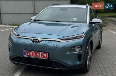 Внедорожник / Кроссовер Hyundai Kona Electric 2020 в 
