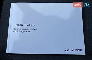 Внедорожник / Кроссовер Hyundai Kona Electric 2021 в 