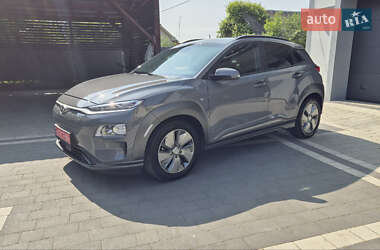 Внедорожник / Кроссовер Hyundai Kona Electric 2020 в 