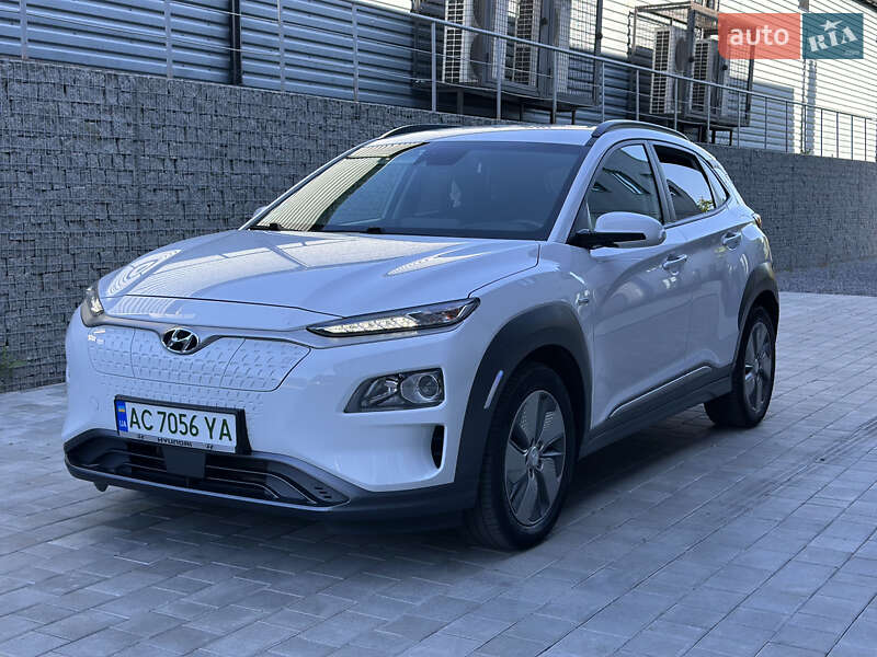 Позашляховик / Кросовер Hyundai Kona Electric 2019 в Луцьку