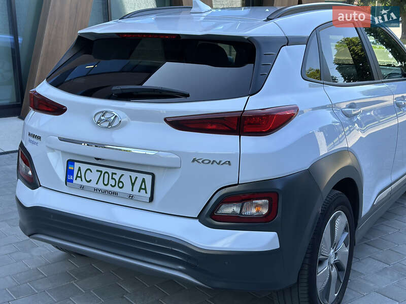 Позашляховик / Кросовер Hyundai Kona Electric 2019 в Луцьку