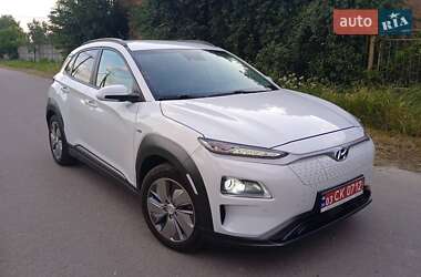 Внедорожник / Кроссовер Hyundai Kona Electric 2021 в Черновцах