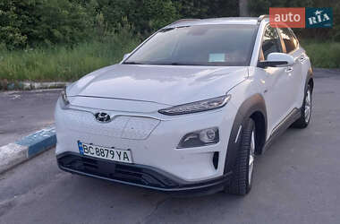Внедорожник / Кроссовер Hyundai Kona Electric 2019 в 