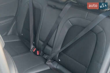 Внедорожник / Кроссовер Hyundai Kona Electric 2019 в 