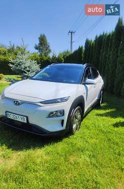 Позашляховик / Кросовер Hyundai Kona Electric 2020 в Львові