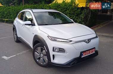 Позашляховик / Кросовер Hyundai Kona Electric 2021 в Чернівцях