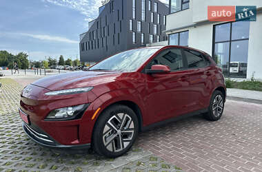 Внедорожник / Кроссовер Hyundai Kona Electric 2023 в Ровно