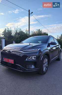 Позашляховик / Кросовер Hyundai Kona Electric 2020 в Дубні