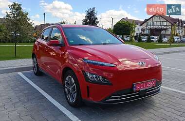 Внедорожник / Кроссовер Hyundai Kona Electric 2021 в Львове
