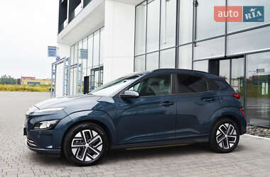 Позашляховик / Кросовер Hyundai Kona Electric 2021 в 