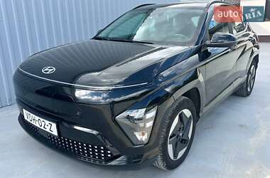 Позашляховик / Кросовер Hyundai Kona Electric 2024 в Дубні