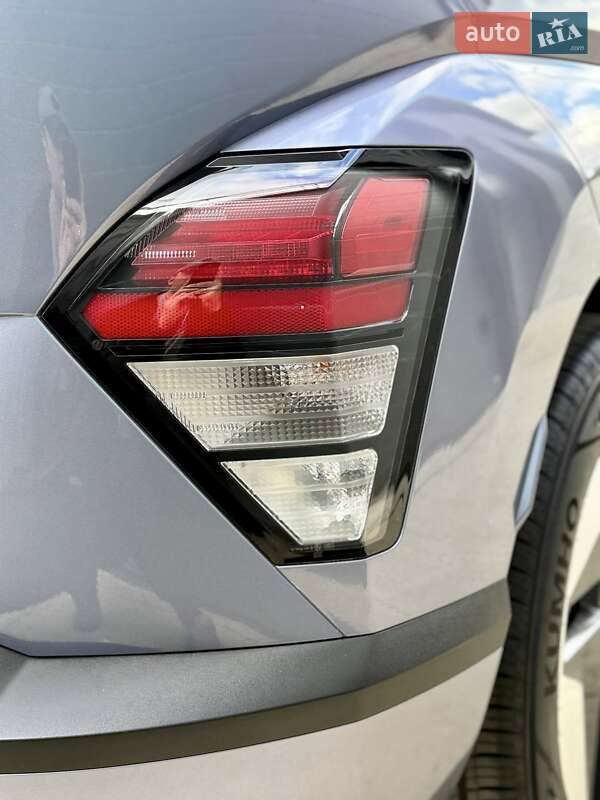 Внедорожник / Кроссовер Hyundai Kona Electric 2024 в Дубно