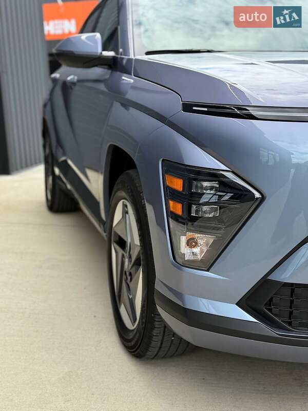 Внедорожник / Кроссовер Hyundai Kona Electric 2024 в Дубно
