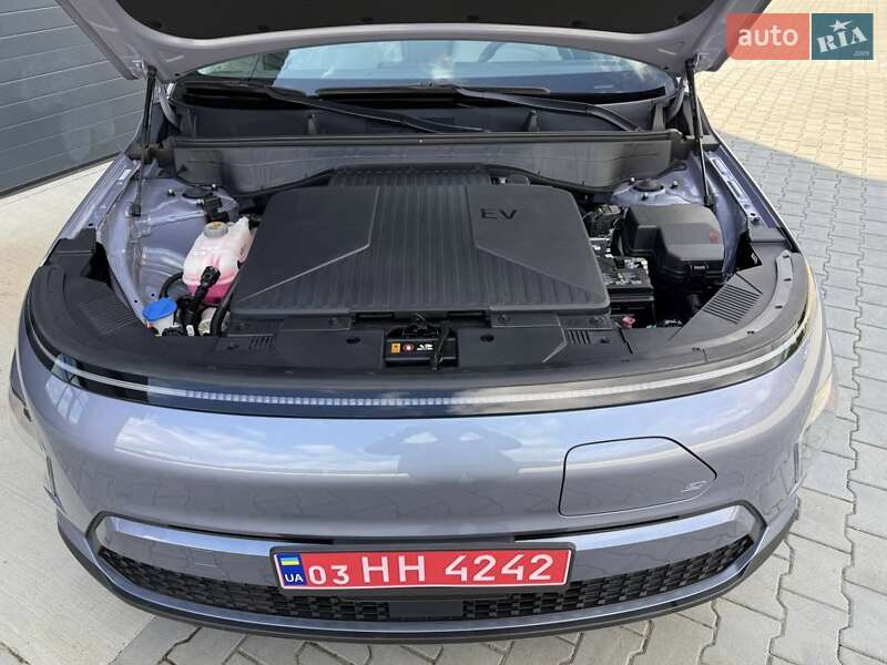 Внедорожник / Кроссовер Hyundai Kona Electric 2024 в Дубно