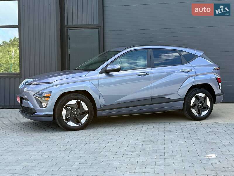 Внедорожник / Кроссовер Hyundai Kona Electric 2024 в Дубно