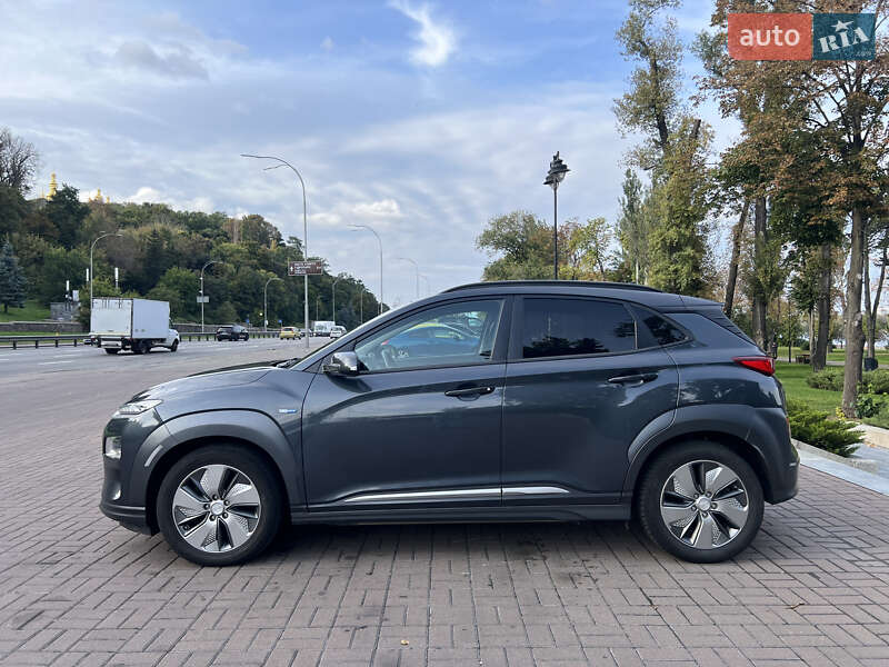 Позашляховик / Кросовер Hyundai Kona Electric 2018 в Обухові фото 17 Позашляховик / Кросовер Hyundai Kona Electric 2018 в Обухові