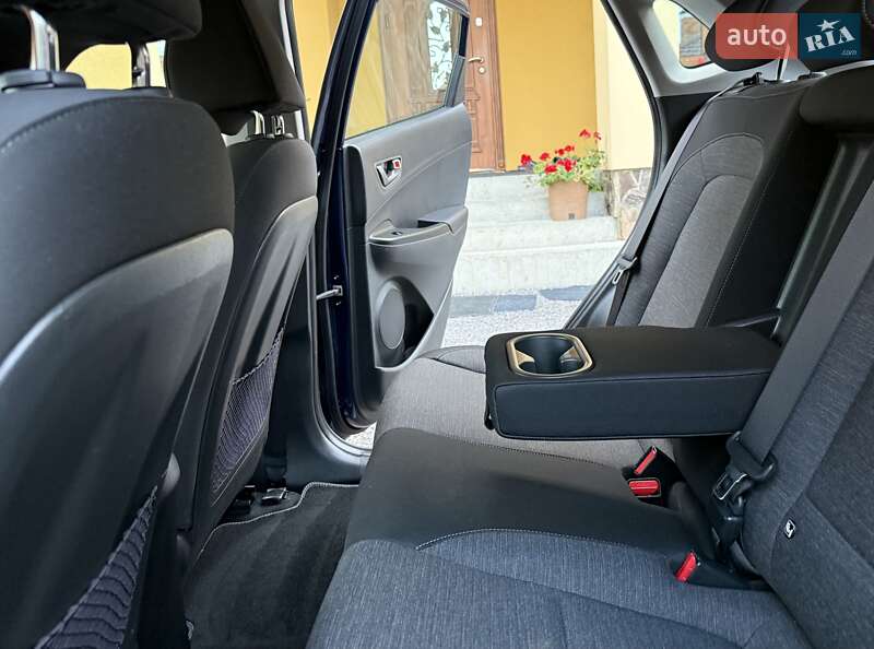 Внедорожник / Кроссовер Hyundai Kona Electric 2020 в Львове фото 55 Внедорожник / Кроссовер Hyundai Kona Electric 2020 в Львове