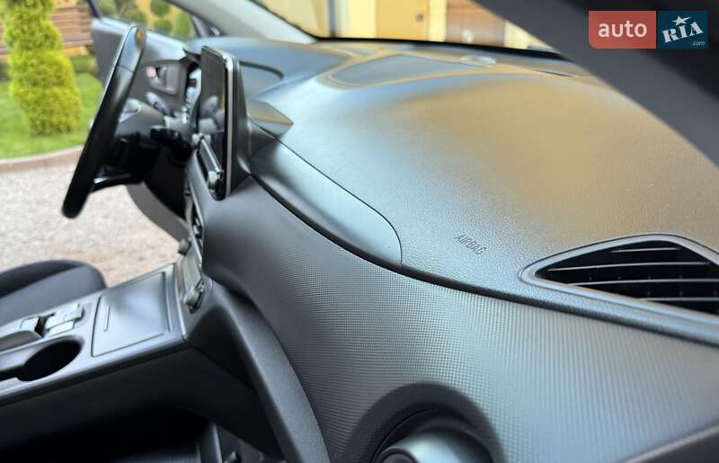 Внедорожник / Кроссовер Hyundai Kona Electric 2020 в Львове фото 63 Внедорожник / Кроссовер Hyundai Kona Electric 2020 в Львове