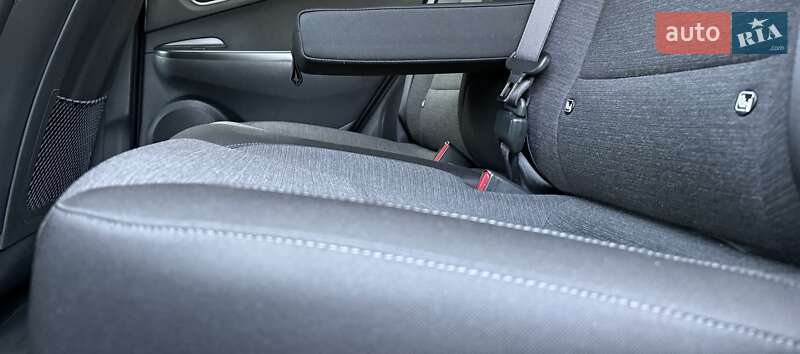 Внедорожник / Кроссовер Hyundai Kona Electric 2020 в Львове фото 86 Внедорожник / Кроссовер Hyundai Kona Electric 2020 в Львове