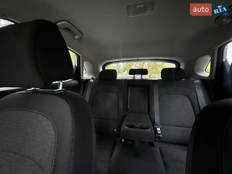 Внедорожник / Кроссовер Hyundai Kona Electric 2020 в Буче