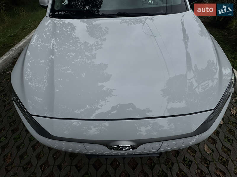 Внедорожник / Кроссовер Hyundai Kona Electric 2020 в Буче