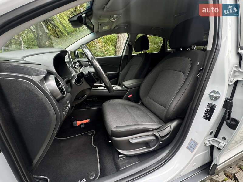 Внедорожник / Кроссовер Hyundai Kona Electric 2020 в Буче