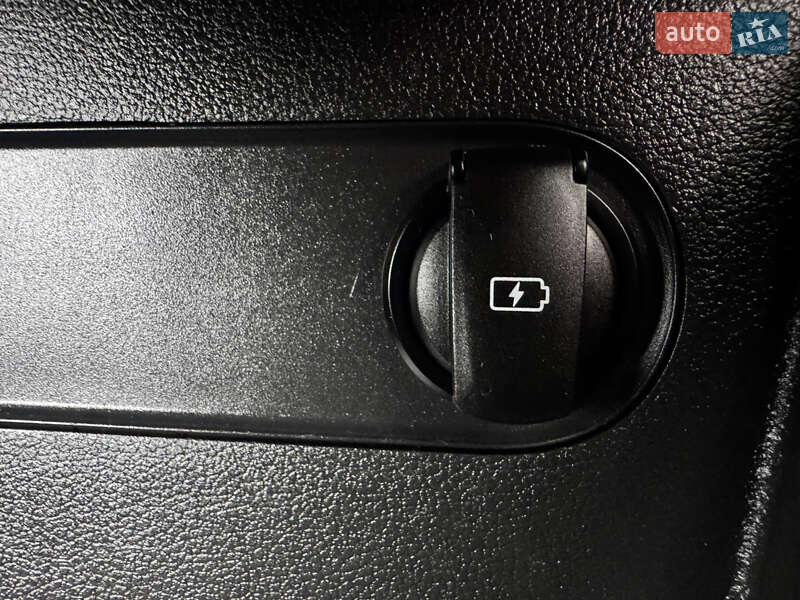 Внедорожник / Кроссовер Hyundai Kona Electric 2020 в Буче