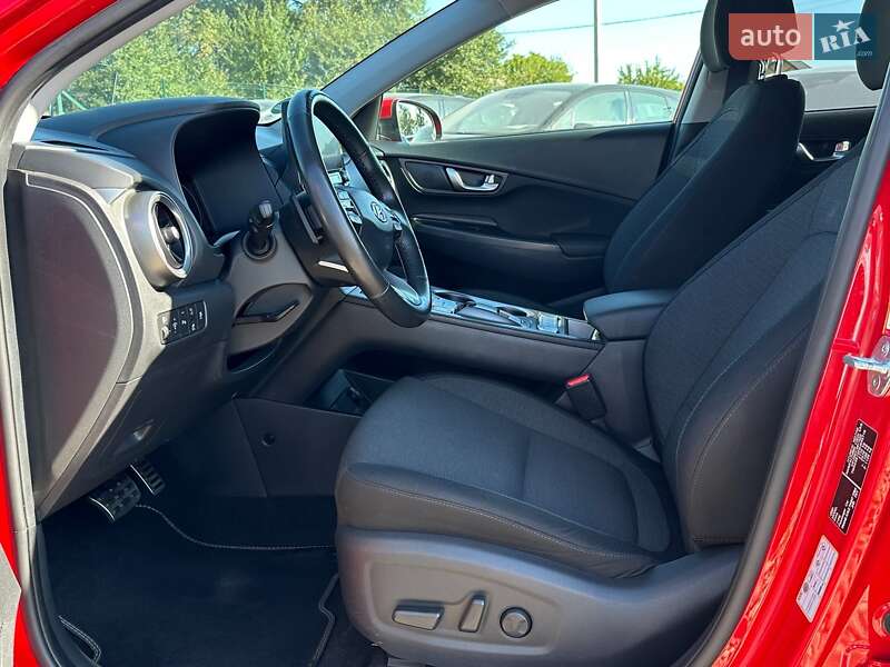 Внедорожник / Кроссовер Hyundai Kona Electric 2021 в Львове фото 17 Внедорожник / Кроссовер Hyundai Kona Electric 2021 в Львове