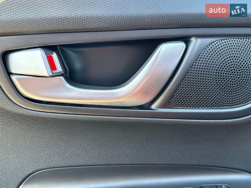 Внедорожник / Кроссовер Hyundai Kona Electric 2021 в Львове фото 27 Внедорожник / Кроссовер Hyundai Kona Electric 2021 в Львове