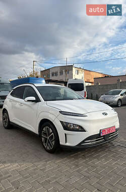Позашляховик / Кросовер Hyundai Kona Electric 2022 в Рівному