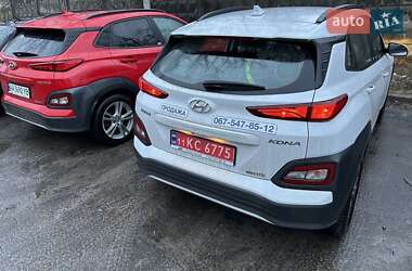 Лифтбек Hyundai Kona Electric 2020 в Киеве