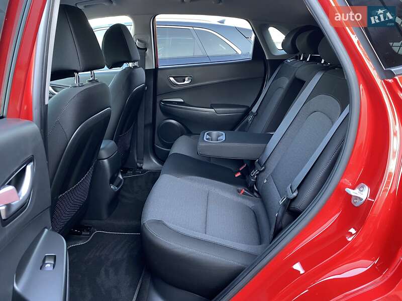Внедорожник / Кроссовер Hyundai Kona Electric 2021 в Львове фото 64 Внедорожник / Кроссовер Hyundai Kona Electric 2021 в Львове