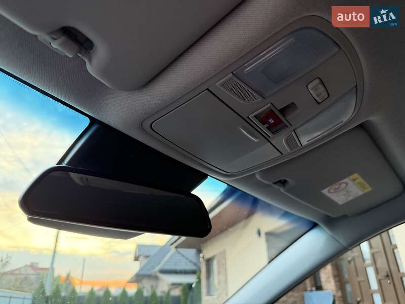 Позашляховик / Кросовер Hyundai Kona Electric 2020 в Чернівцях